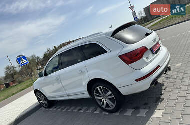 Внедорожник / Кроссовер Audi Q7 2014 в 