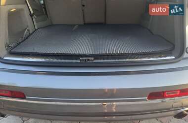 Позашляховик / Кросовер Audi Q7 2011 в Острозі