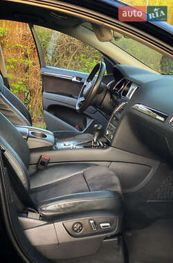 Внедорожник / Кроссовер Audi Q7 2013 в 