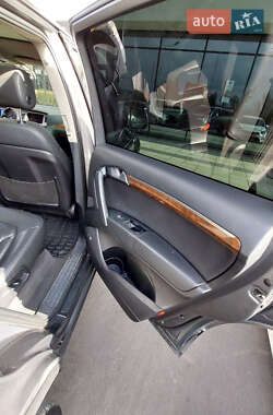 Внедорожник / Кроссовер Audi Q7 2012 в 