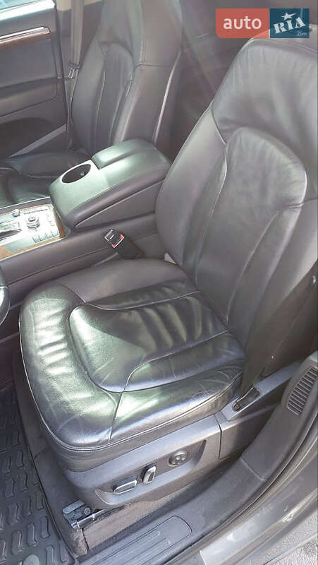 Внедорожник / Кроссовер Audi Q7 2012 в Киеве