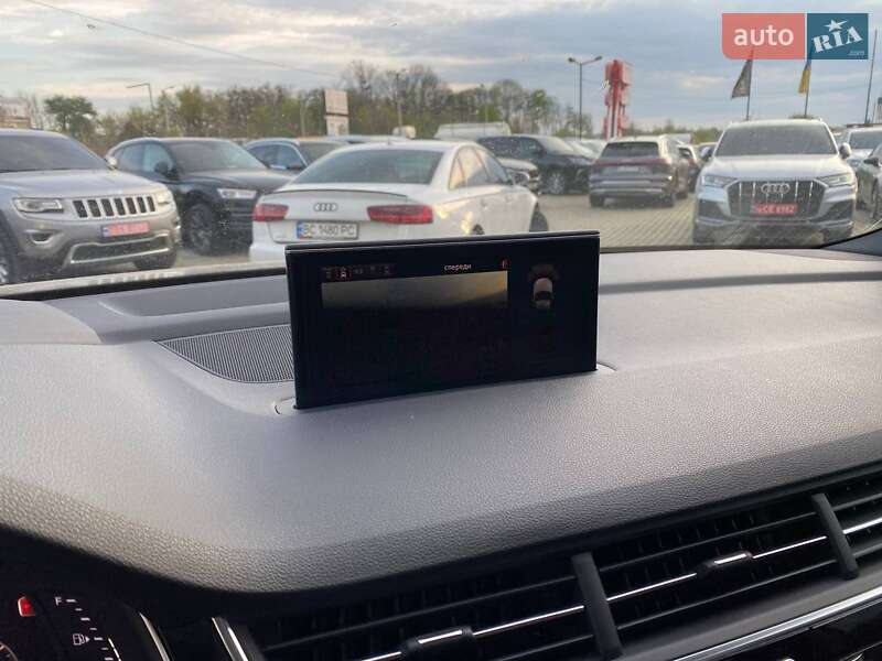Позашляховик / Кросовер Audi Q7 2016 в Львові