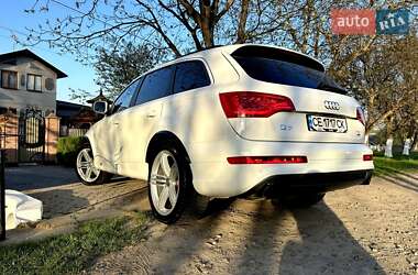 Позашляховик / Кросовер Audi Q7 2012 в 