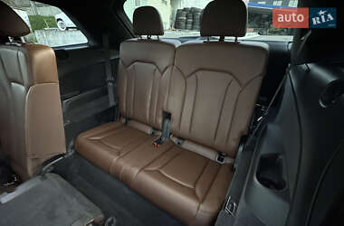 Внедорожник / Кроссовер Audi Q7 2019 в 
