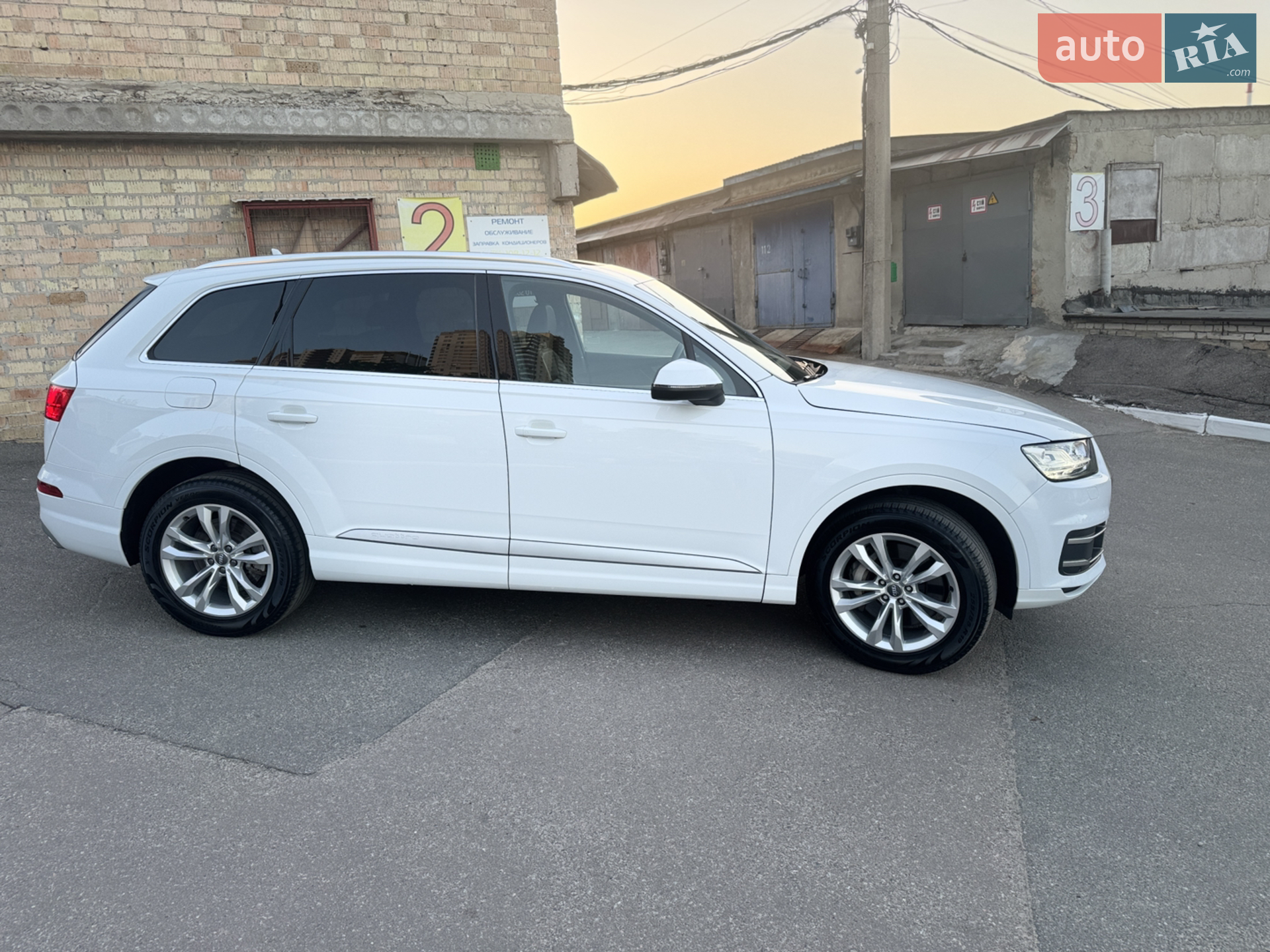 2019 Audi Q7 - мініатюра 14