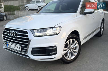 Внедорожник / Кроссовер Audi Q7 2019 в 
