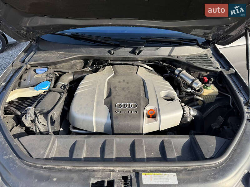 Внедорожник / Кроссовер Audi Q7 2011 в Умани