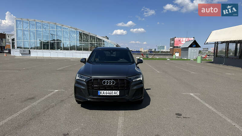 Внедорожник / Кроссовер Audi Q7 2023 в Киеве