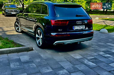 Внедорожник / Кроссовер Audi Q7 2016 в Полтаве
