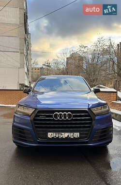 Внедорожник / Кроссовер Audi Q7 2017 в Киеве