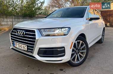 AUDI Q7 2017