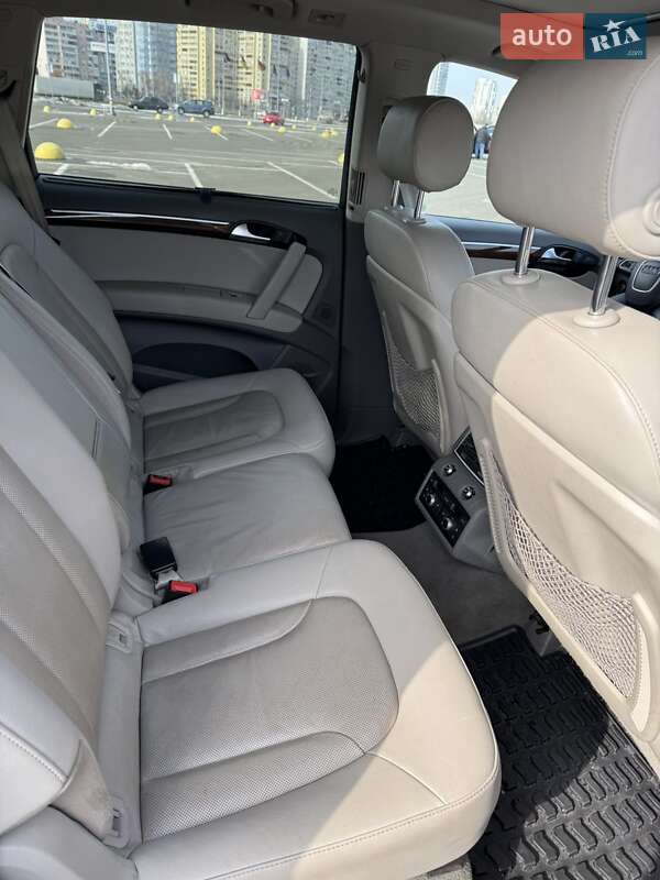 Внедорожник / Кроссовер Audi Q7 2010 в Киеве фото 37 Внедорожник / Кроссовер Audi Q7 2010 в Киеве