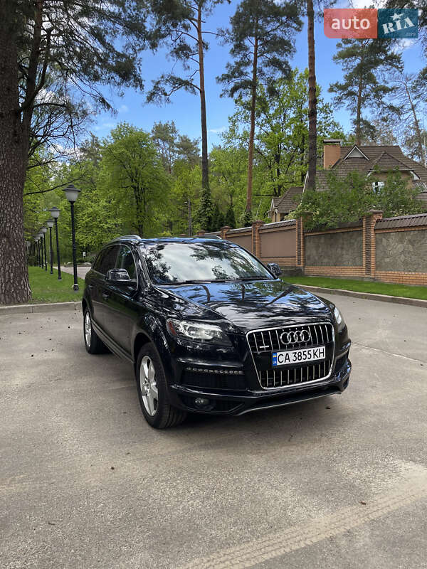 Позашляховик / Кросовер Audi Q7 2014 в Чернігові