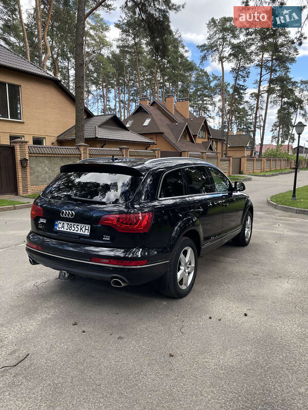 Внедорожник / Кроссовер Audi Q7 2014 в Смеле
