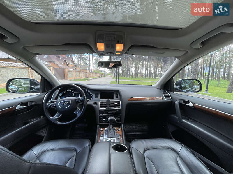 Внедорожник / Кроссовер Audi Q7 2014 в Смеле
