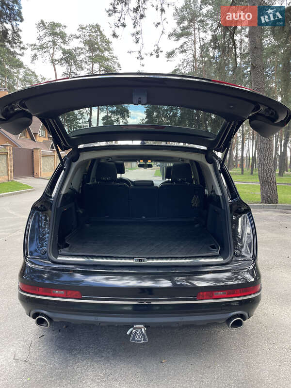 Внедорожник / Кроссовер Audi Q7 2014 в Смеле