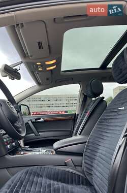 Позашляховик / Кросовер Audi Q7 2014 в 