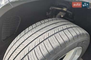 Позашляховик / Кросовер Audi Q7 2013 в 