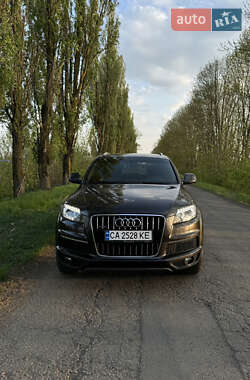 Позашляховик / Кросовер Audi Q7 2013 в Умані
