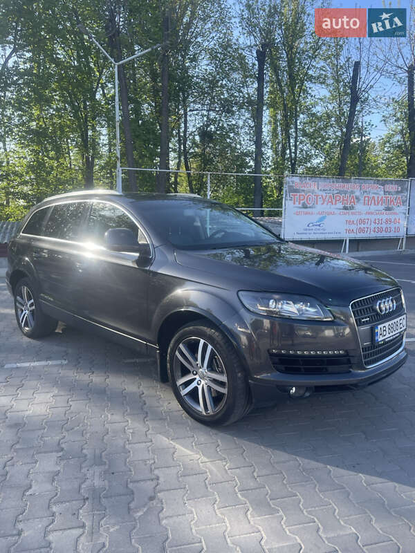 Внедорожник / Кроссовер Audi Q7 2007 в Виннице