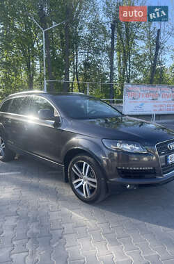 Внедорожник / Кроссовер Audi Q7 2007 в 