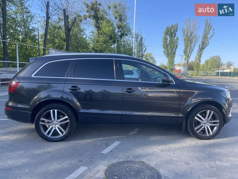Внедорожник / Кроссовер Audi Q7 2007 в Виннице
