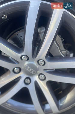 Внедорожник / Кроссовер Audi Q7 2007 в 