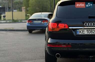 Внедорожник / Кроссовер Audi Q7 2008 в 