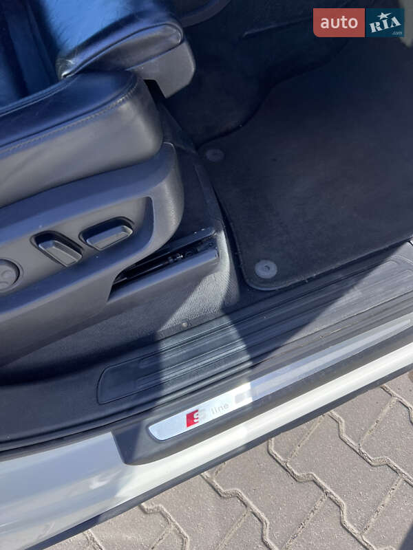 Позашляховик / Кросовер Audi Q7 2008 в Чернівцях