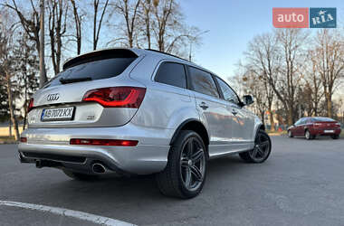 Позашляховик / Кросовер Audi Q7 2014 в 