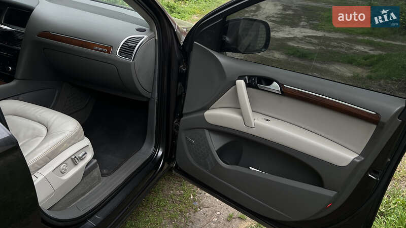 Позашляховик / Кросовер Audi Q7 2010 в Слов'янську фото 12 Позашляховик / Кросовер Audi Q7 2010 в Слов'янську