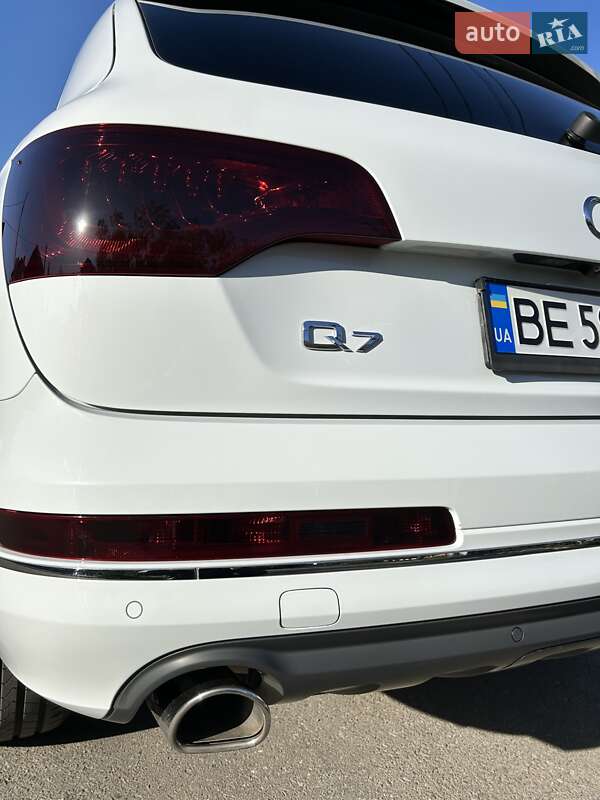Внедорожник / Кроссовер Audi Q7 2013 в Николаеве