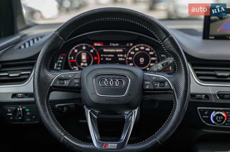 Внедорожник / Кроссовер Audi Q7 2015 в Львове