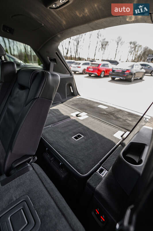 Внедорожник / Кроссовер Audi Q7 2015 в Львове