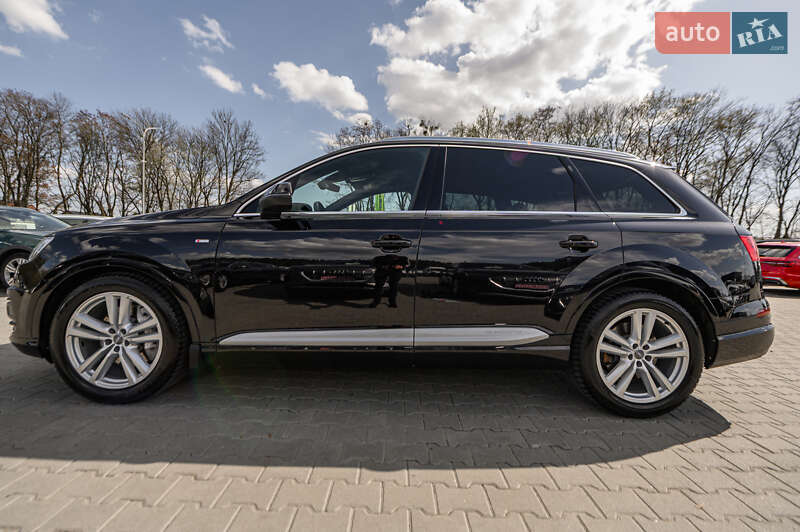 Внедорожник / Кроссовер Audi Q7 2015 в Львове