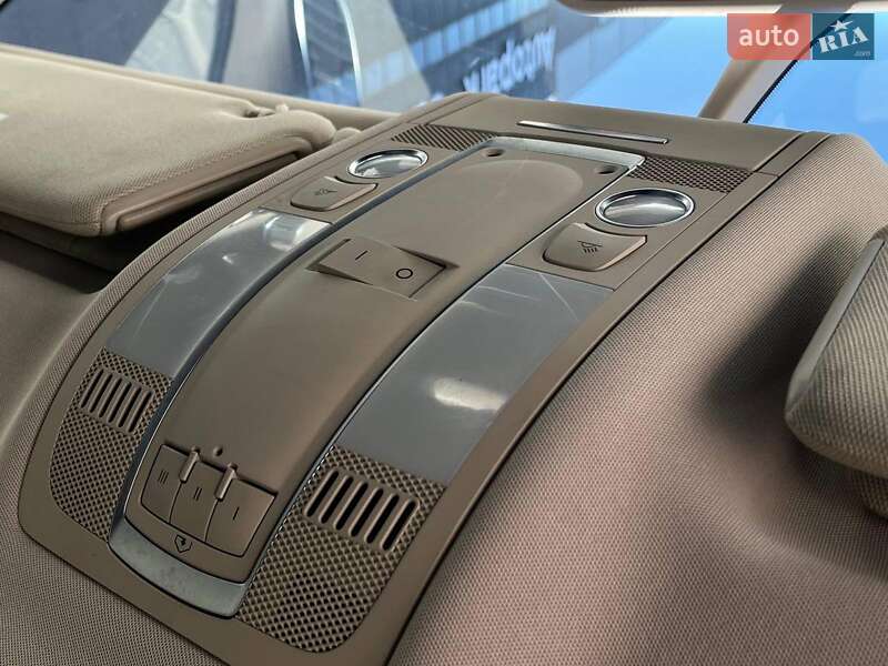 Внедорожник / Кроссовер Audi Q7 2012 в Львове