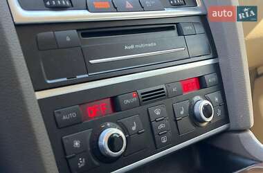 Позашляховик / Кросовер Audi Q7 2012 в 