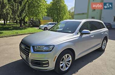 Внедорожник / Кроссовер Audi Q7 2018 в Ровно