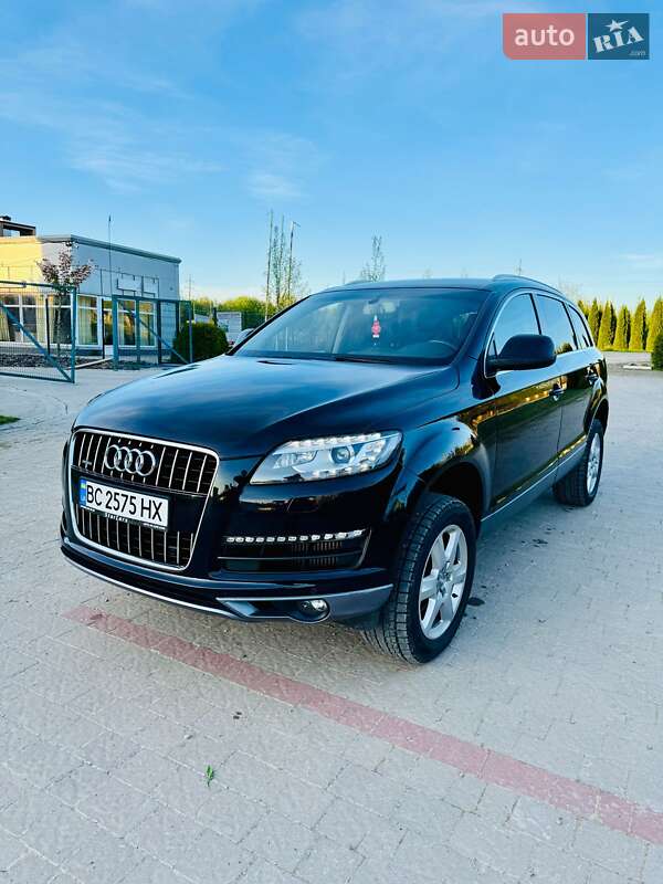 Позашляховик / Кросовер Audi Q7 2013 в Львові
