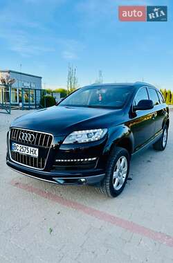 Внедорожник / Кроссовер Audi Q7 2013 в 