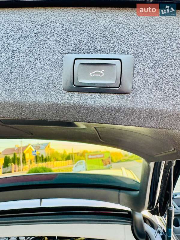 Позашляховик / Кросовер Audi Q7 2013 в Львові
