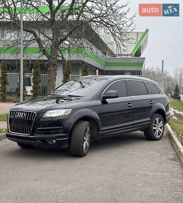 Внедорожник / Кроссовер Audi Q7 2014 в Кременчуге