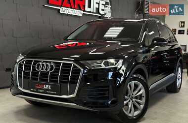 Внедорожник / Кроссовер Audi Q7 2020 в 