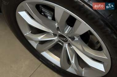 Внедорожник / Кроссовер Audi Q7 2020 в 