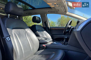 Внедорожник / Кроссовер Audi Q7 2013 в 