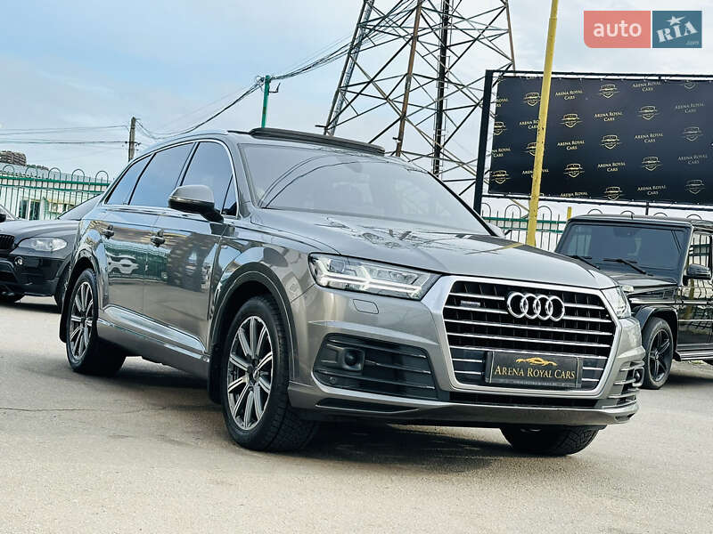 Внедорожник / Кроссовер Audi Q7 2016 в Харькове