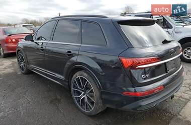 Внедорожник / Кроссовер Audi Q7 2020 в 