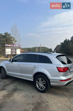 Внедорожник / Кроссовер Audi Q7 2012 в 