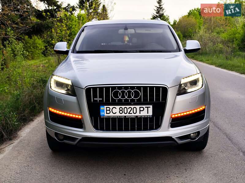 Внедорожник / Кроссовер Audi Q7 2010 в 