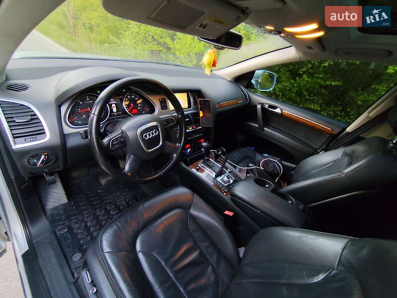 Внедорожник / Кроссовер Audi Q7 2010 в Черновцах фото 14 Внедорожник / Кроссовер Audi Q7 2010 в Черновцах